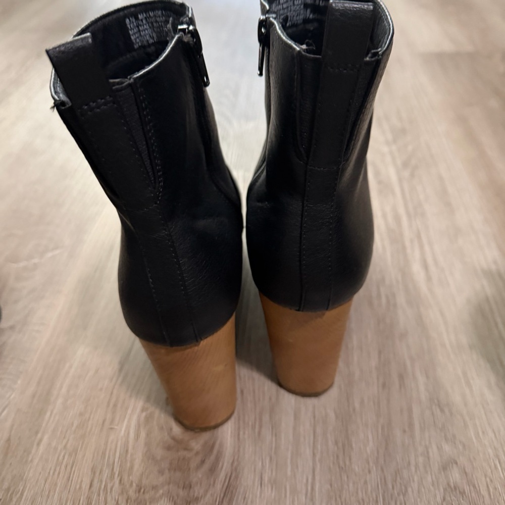 Universal Thread Black Platform Ankle Booties-8.5 - image 4